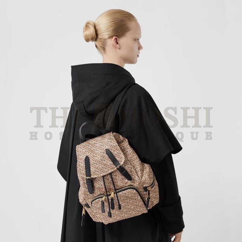 Bv*b*rry Backpacks Master Quality