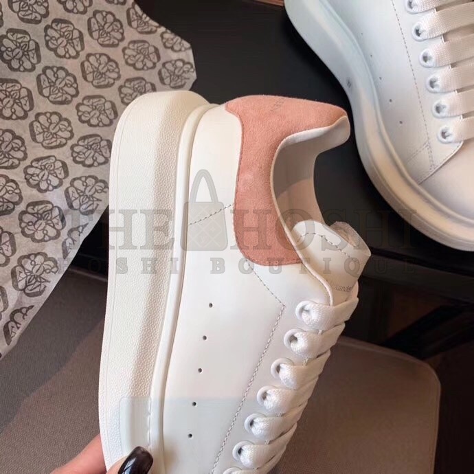 A1exa*der Mcqv*en Women