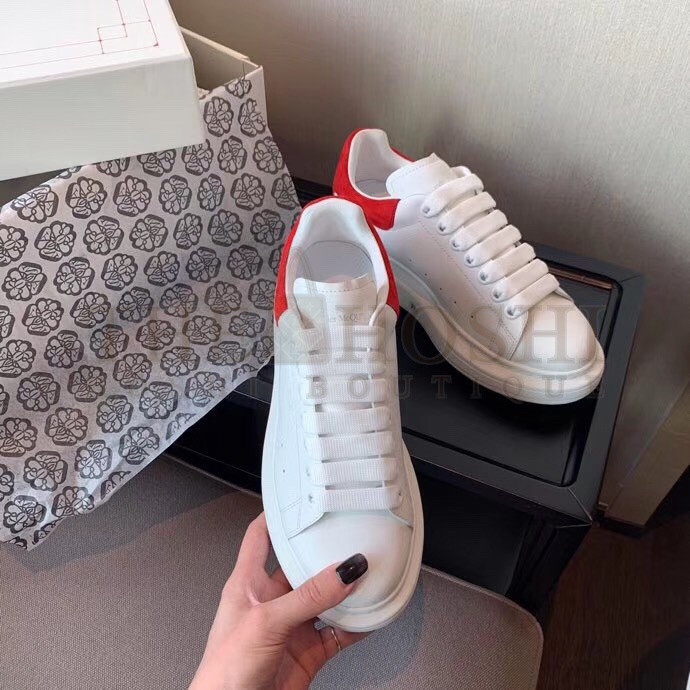 A1exa*der Mcqv*en Women