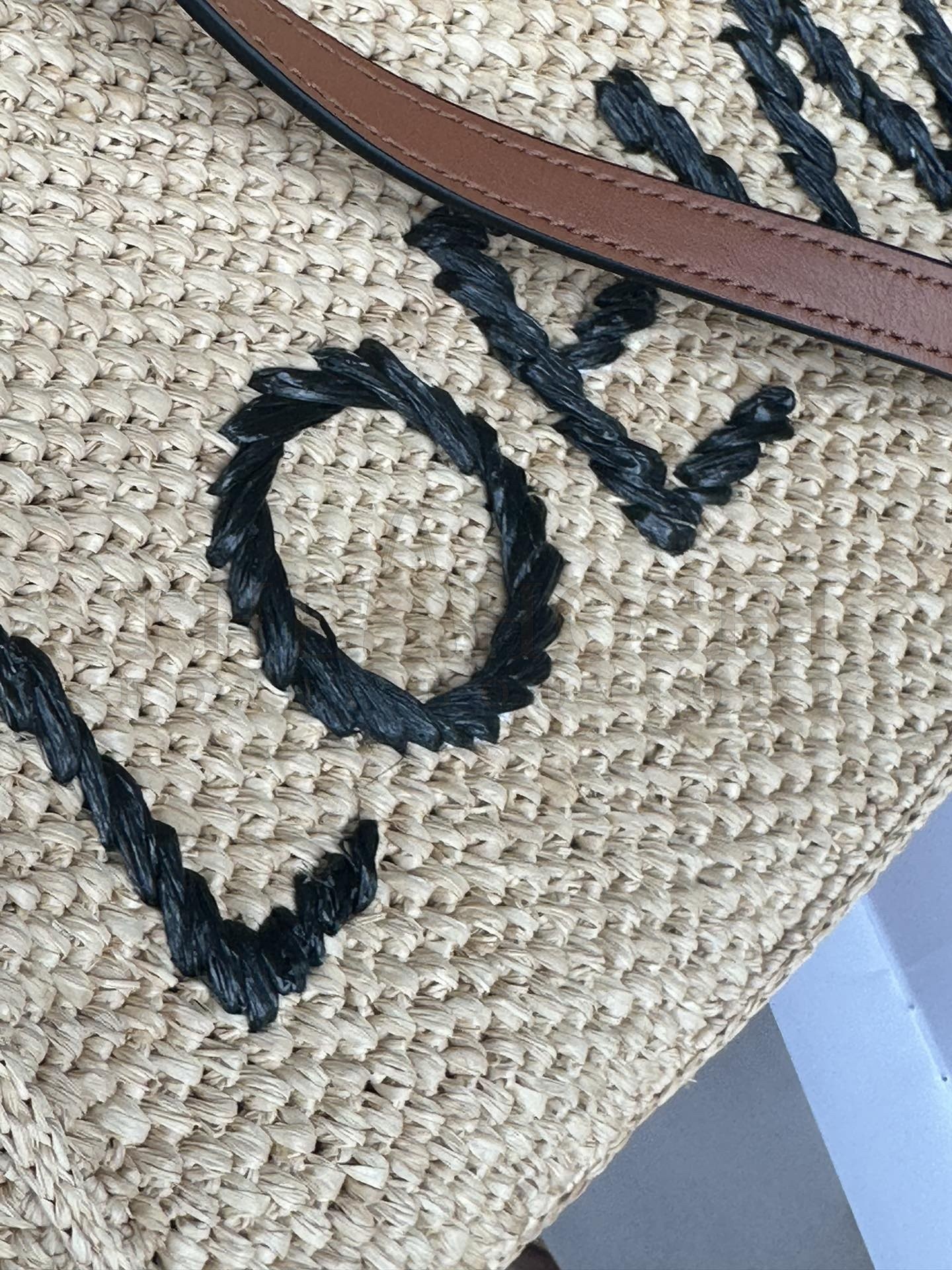 L0ew* Small L0ew* Font Tote in Natural Raffia Master Quality