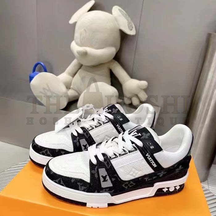 L0vis Vvtt0n Unisex LV Trainer Sneaker Black Monogram Calf Master Quality