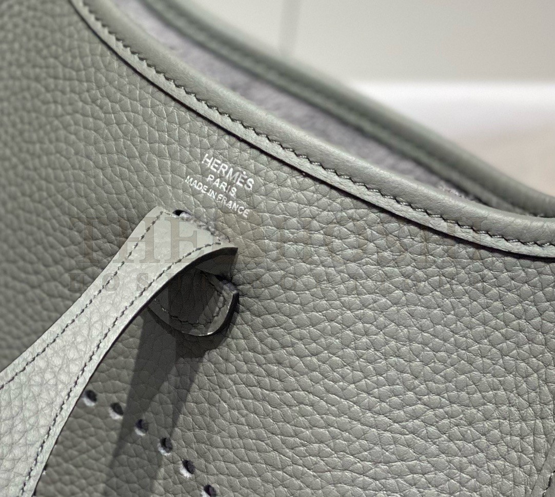 H**me5 Evelyne III TPM Bag In Gris Meyer Clemence Leather Master Quality