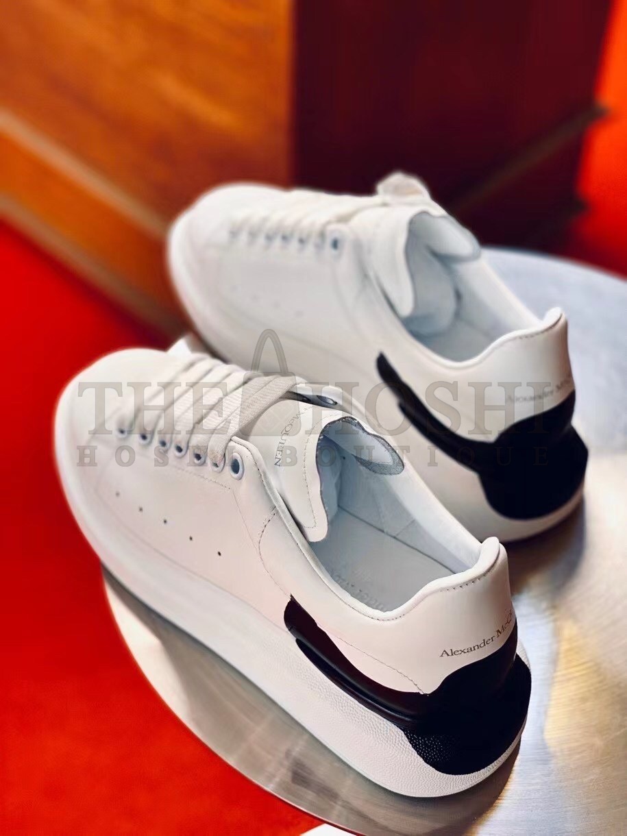 A1exa*der Mcqv*en Women