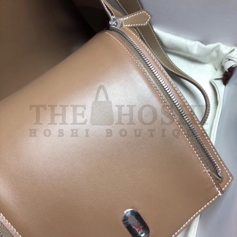 H**me5 GR24 Backpack In Taupe Swift Calfskin Master Quality