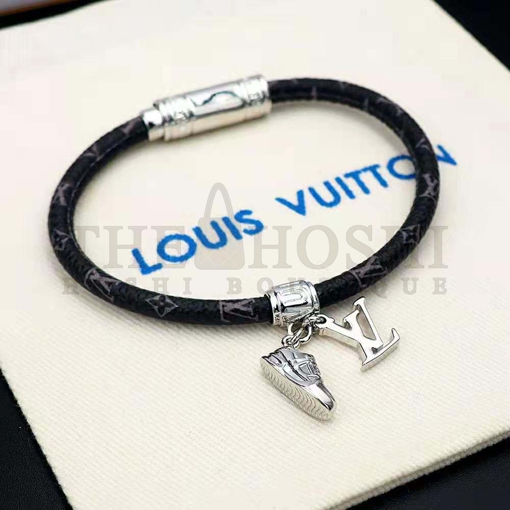 L0vis Vvtt0n Men LV Icon Trainer Leather Bracelet Master Quality