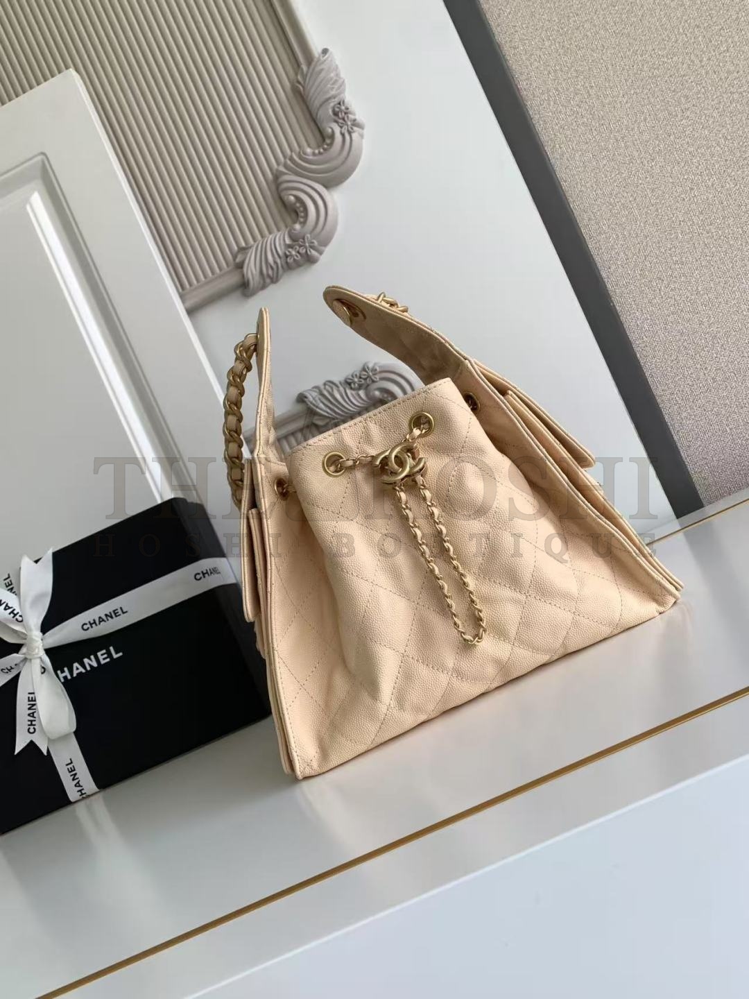 Ch**el 25C AS5293 Hobo Drawstring Bag Beige Caviar Leather with Gold Chain 30x26x14cm Master Quality