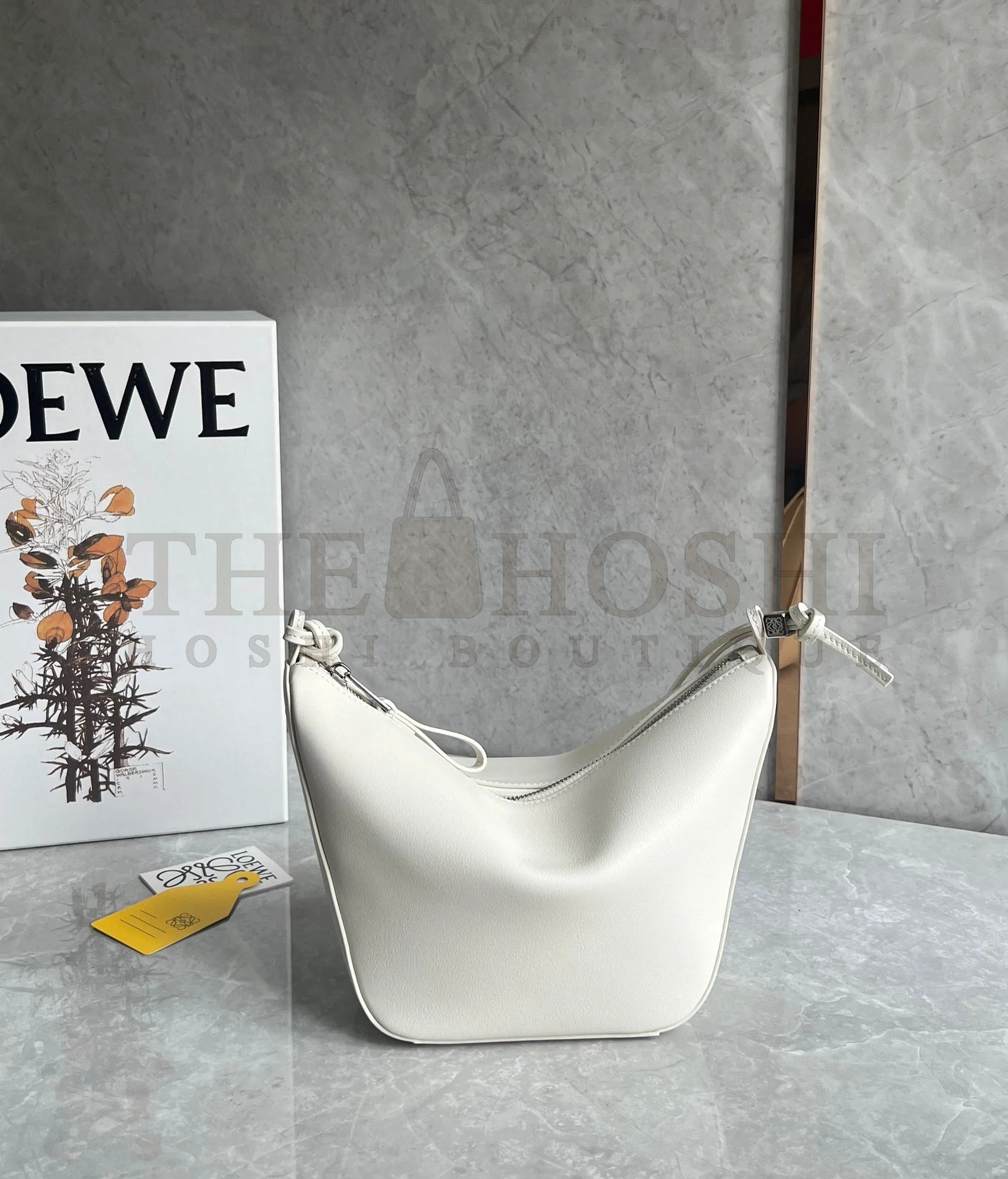 L0ew* Mini Hammock Hobo Bag in White Calfskin Master Quality