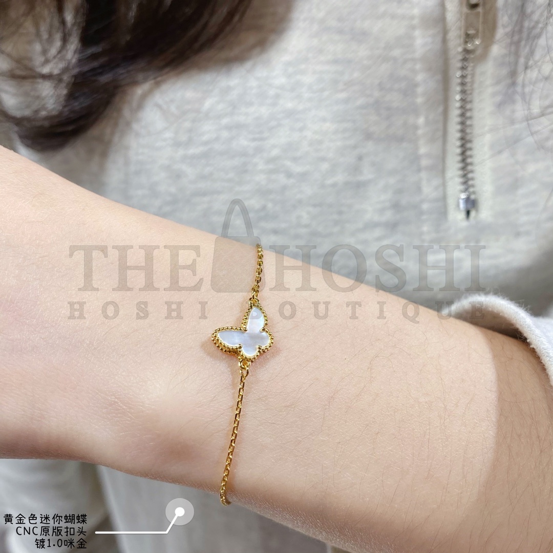 V*n Cl**f & Arpels Sweet Butterflies bracelet 18K yellow gold Master Quality