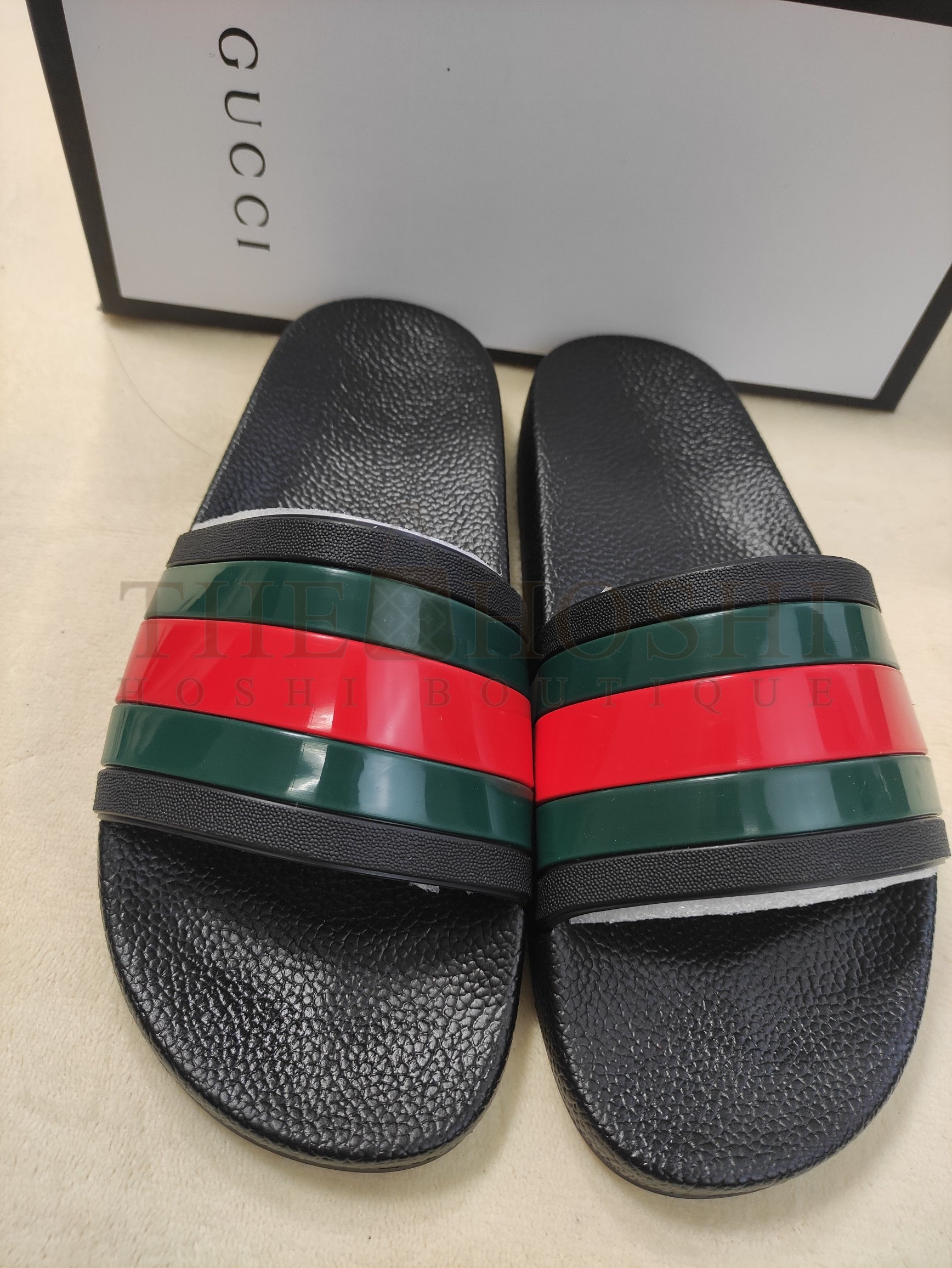 Gvc*1 Web Stripe Slides – Black Rubber Sandals with Red & Green Bands, Unisex Sizes Available Master Quality