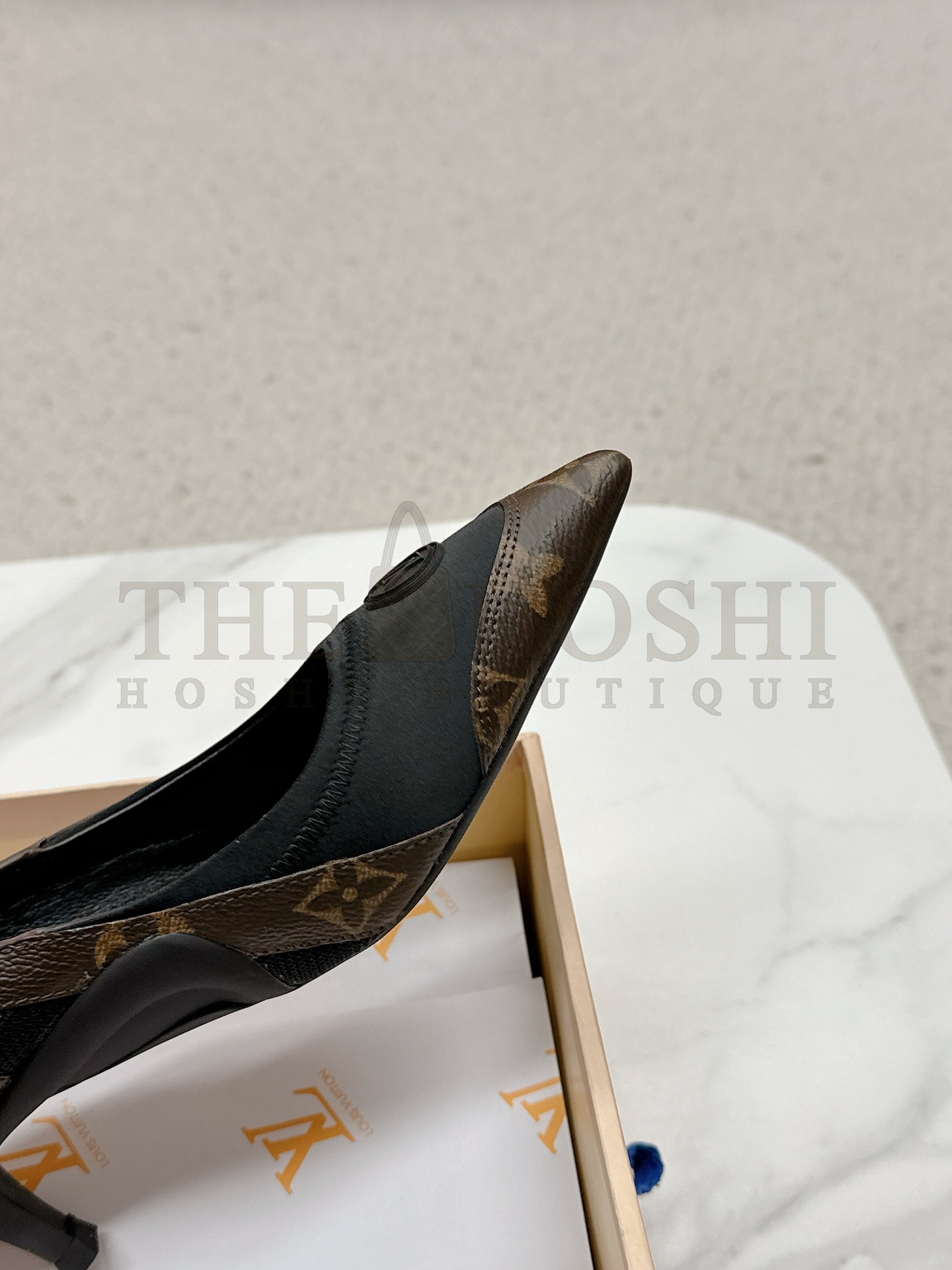 L0vis Vvtt0n LV Archlight Slingback High Heels 5.5cm Monogram Lambskin LV Circle Logo Master Quality