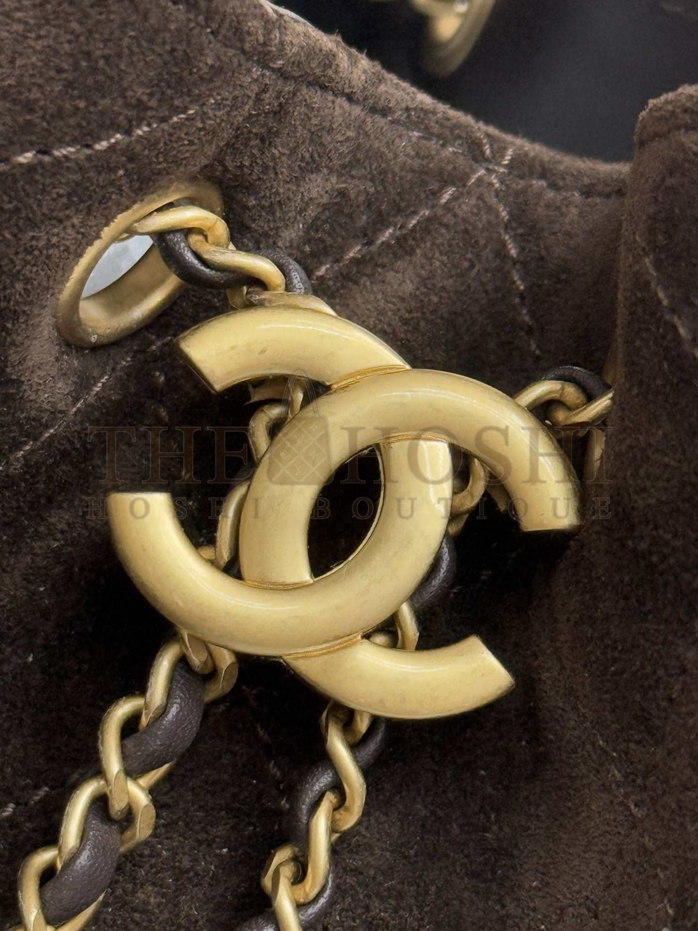 Ch**el 25C AS5631 Hobo Drawstring Bag Dark Brown Sude Leather with Gold Chain 30*26*14CM Master Quality