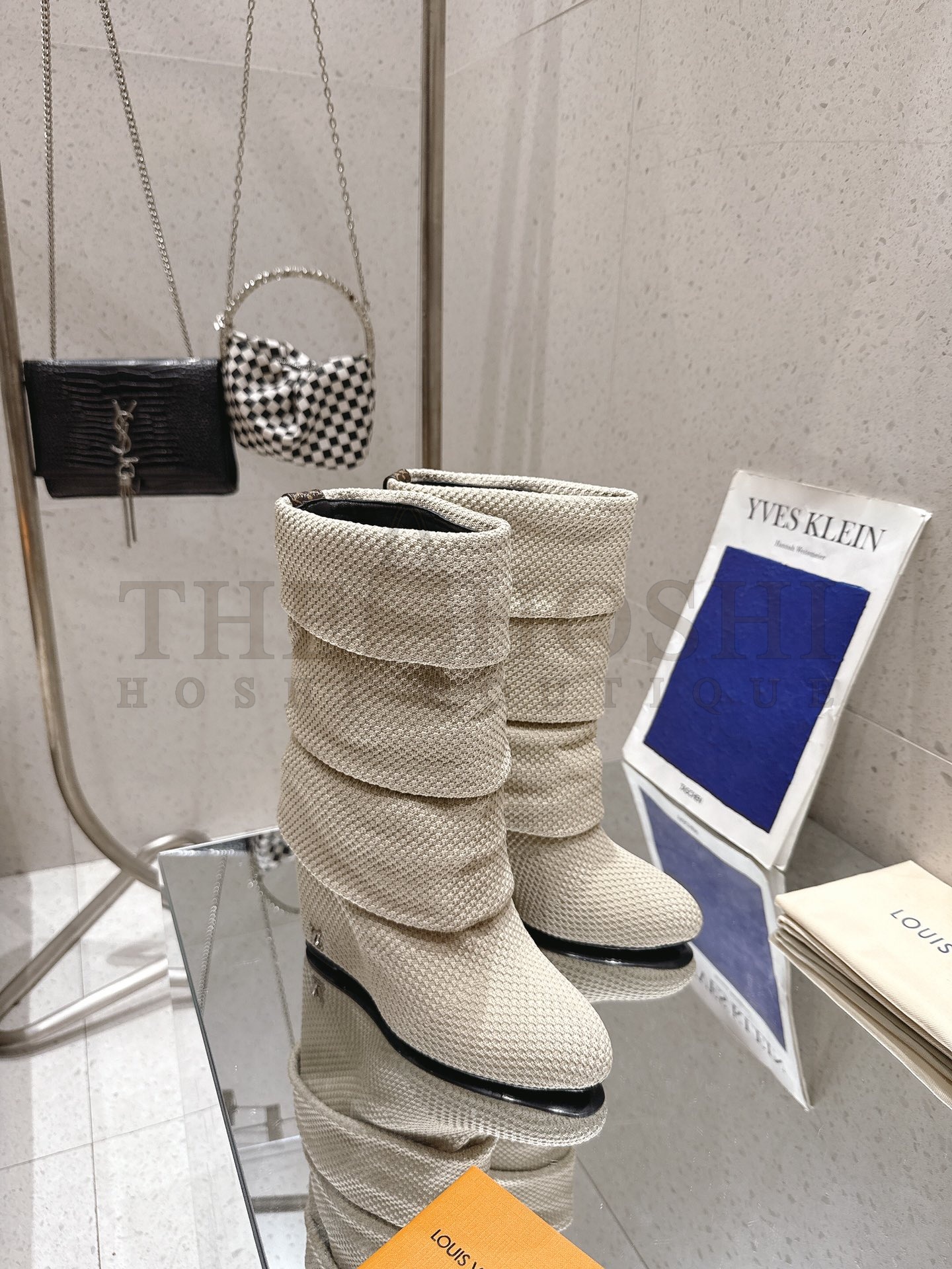 L0vis Vvtt0n LV x Pharrell Williams Summer 2025 Crystal Knit High Heel Boots 9cm Master Quality
