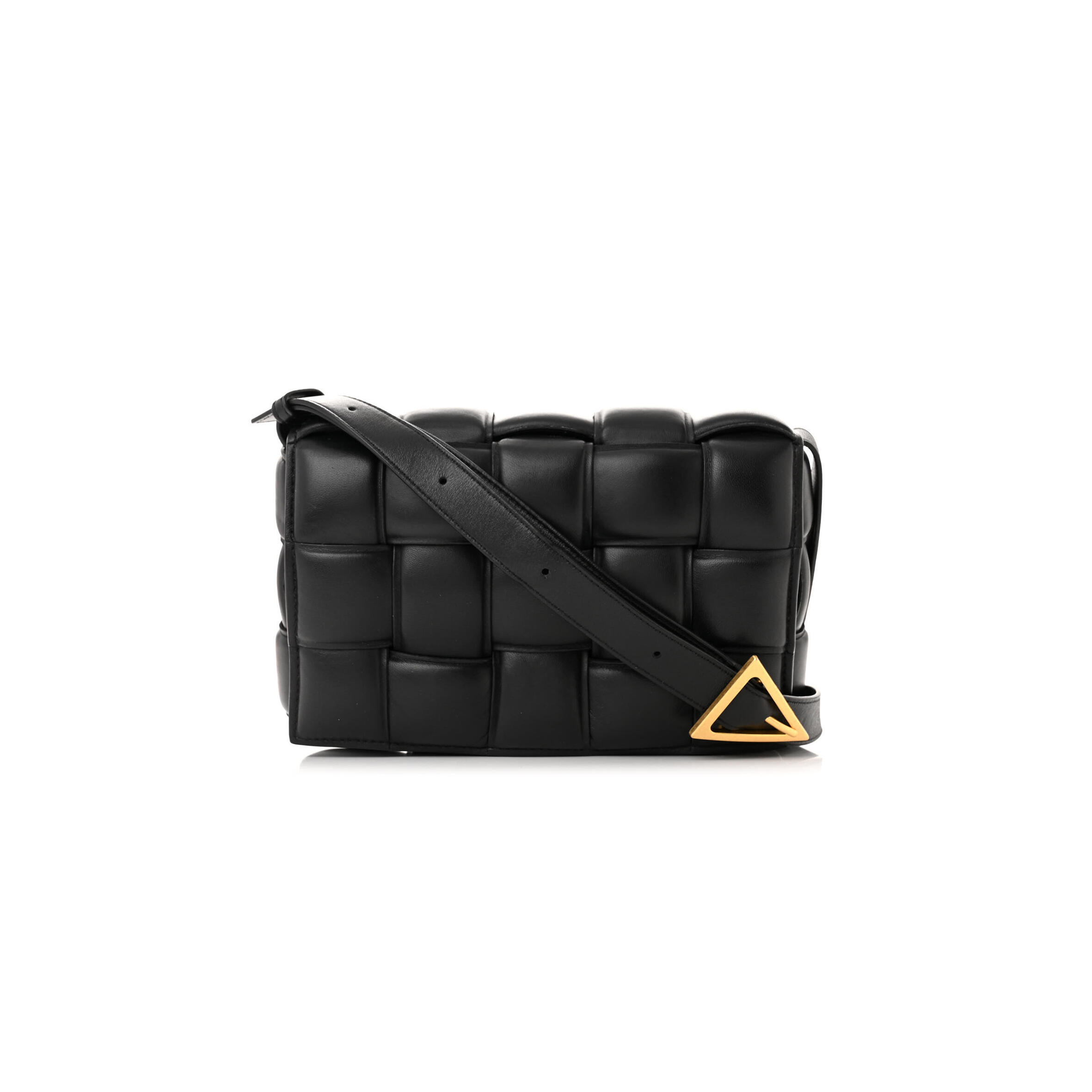 B0tt*ga Ven*ta NAPPA MAXI INTRECCIATO PADDED CASSETTE CROSSBODY BAG BLACK  (26*18*8cm) Master Quality