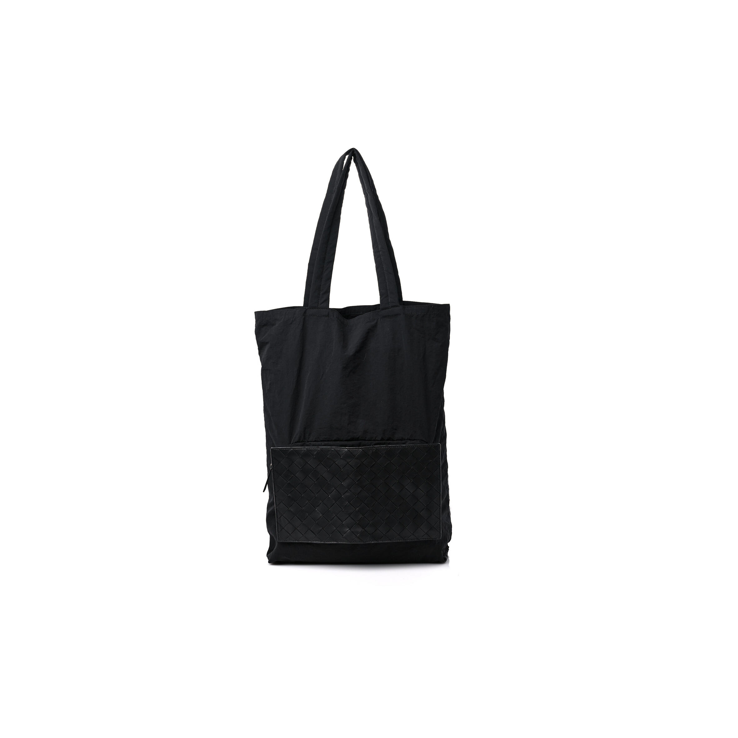 B0tt*ga Ven*ta NYLON NAPPA INTRECCIATO CONVERTIBLE TOTE BLACK  (28*25*1cm) Master Quality