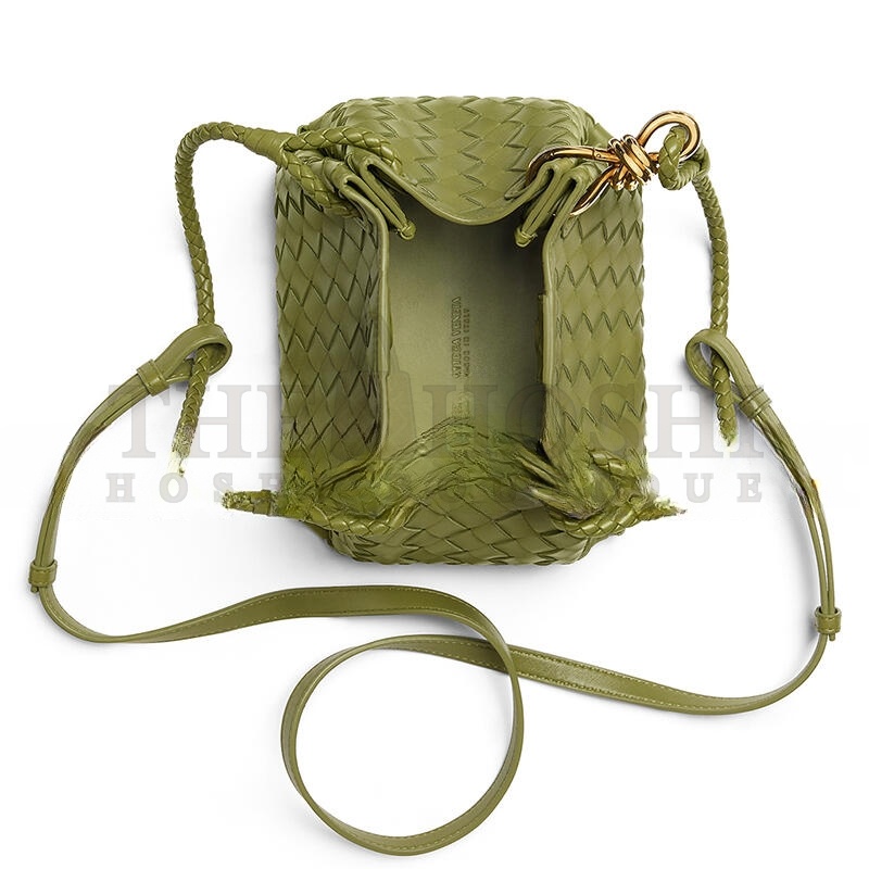 B0tt*ga Ven*ta SMALL PARACHUTE SHOULDER BAG 796569VCPPT2498 (21*17*16.5cm) Master Quality