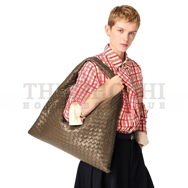 B0tt*ga Ven*ta LARGE HOP 763970V3IV12360 (54*24*13cm) Master Quality