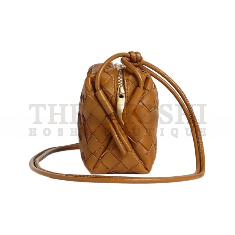 B0tt*ga Ven*ta MINI LOOP CAMERA BAG 723547V1G112593 (17*10*6cm) Master Quality