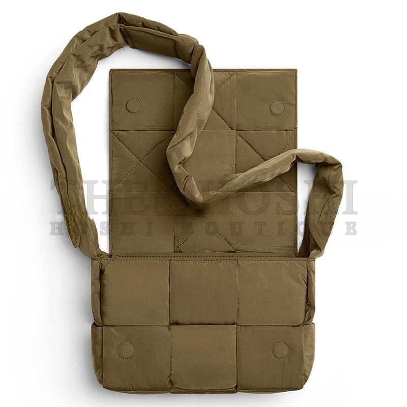 B0tt*ga Ven*ta SMALL PADDED TECH CASSETTE 755182VBO812877 (23*14*7.5cm) Master Quality