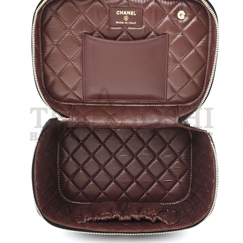 Ch**el CAVIAR QUILTED LARGE VANITY POUCH 1396375 (20*15*13cm) Master Quality