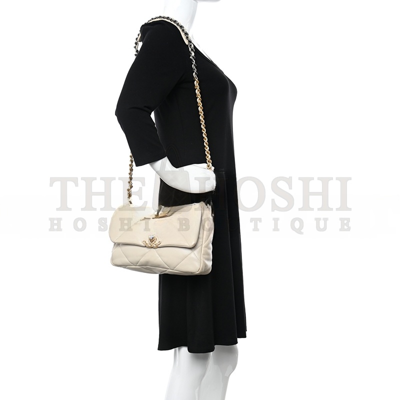 Ch**el GOATSKIN QUILTED MEDIUM Ch**el 19 FLAP BEIGE (26*16*9cm) Master Quality