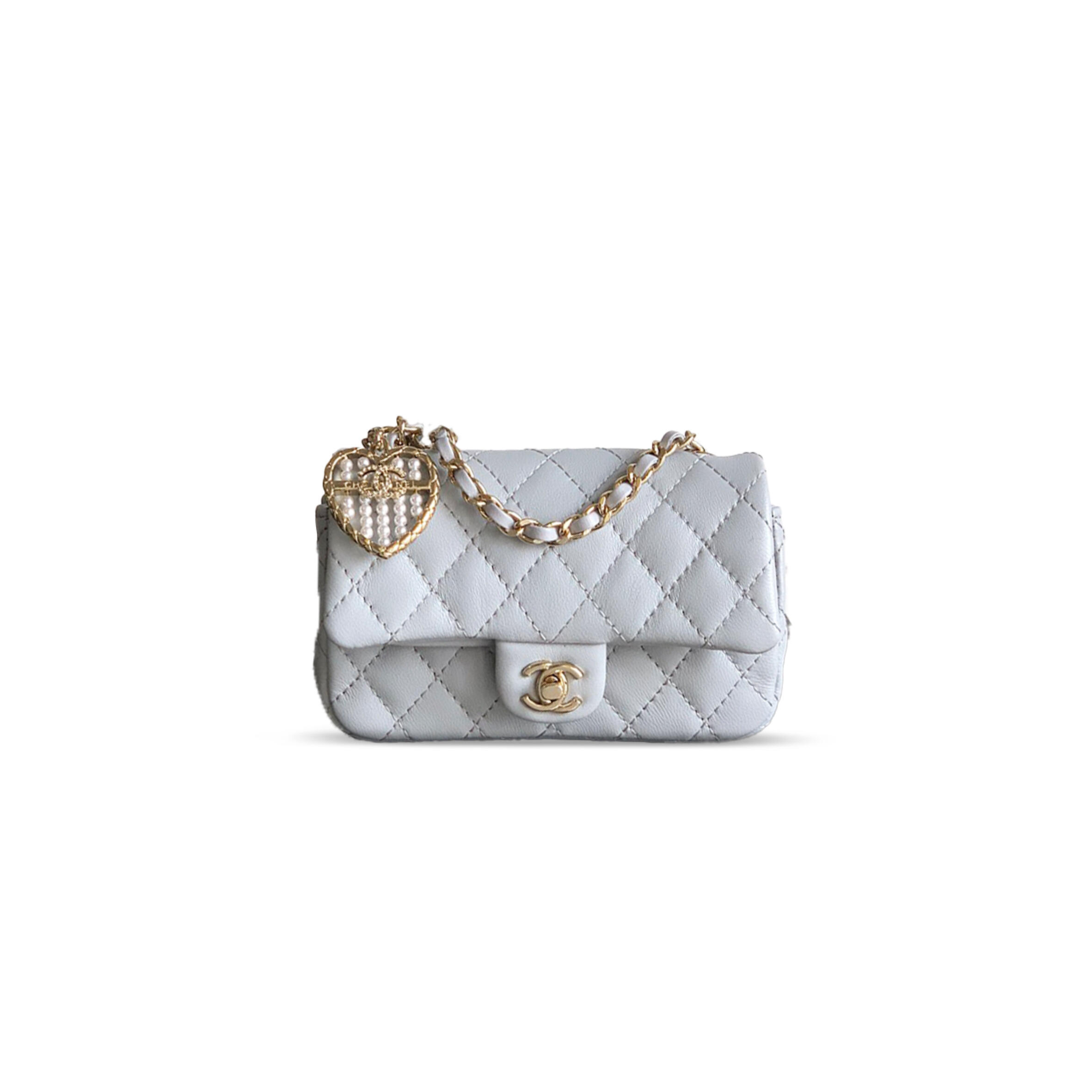 Ch**el CLASSIC MINI BAG WITH HOOK AP4760 (12*8*5cm) Master Quality