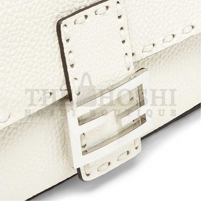 F**di BAGUETTE 8BR600ARBBF1JBP (28*15*6.5cm) Master Quality