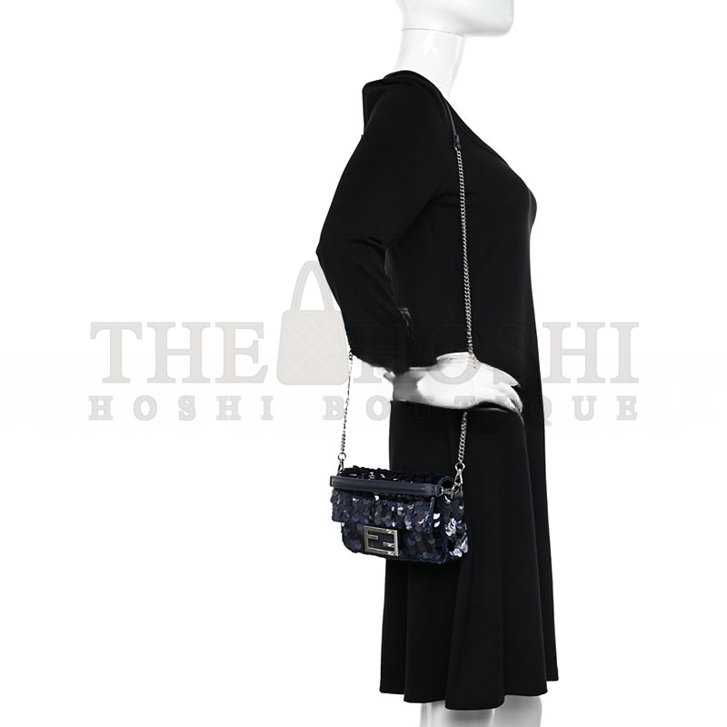 F**di SEQUIN PAILLETTES VITELLO GRACE STRIPED MINI BAGUETTE DARK BLUE LUNAI (19*11*5cm) Master Quality