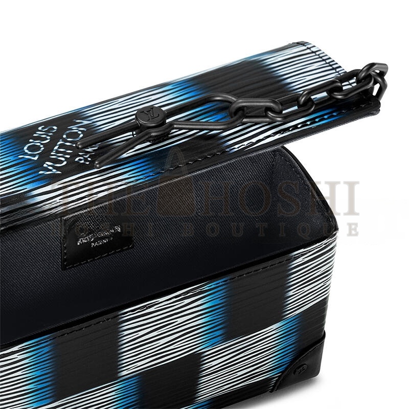 L0vis Vvtt0n STEAMER WEARABLE WALLET M82819 (18*11*6.5cm) Master Quality