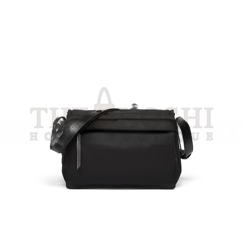 Pra*a TRAVELLER MEDIUM PADDED RE-NYLON BAG 1BD255 (30*21.5*12cm) Master Quality