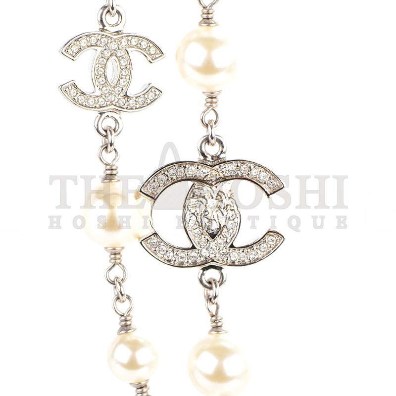 Ch**el CRYSTAL PEARL CC LONG NECKLACE SILVER 260MM 169293 Master Quality