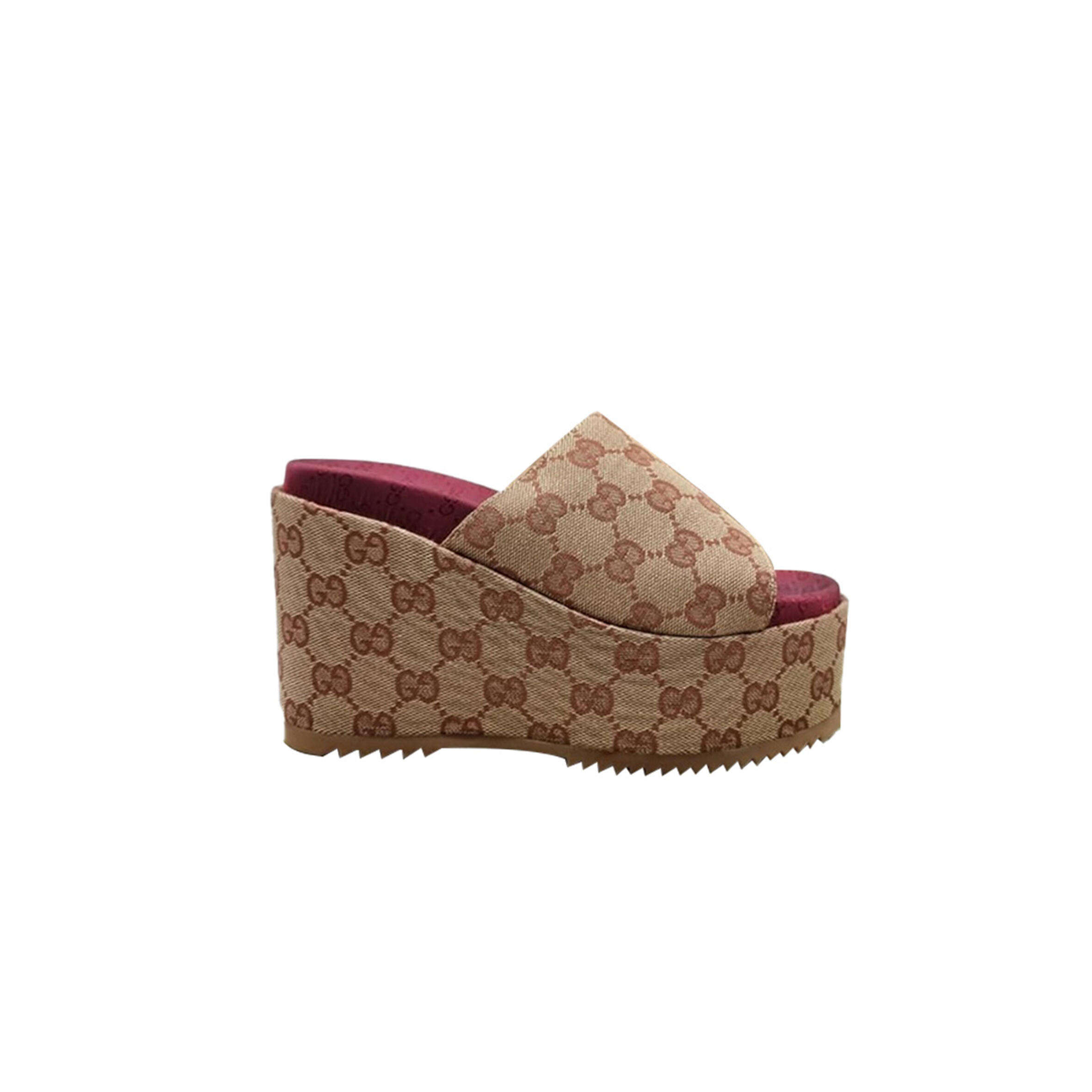 Gvc*1 GG MAXI PLATFORM SANDALS 674761 Master Quality